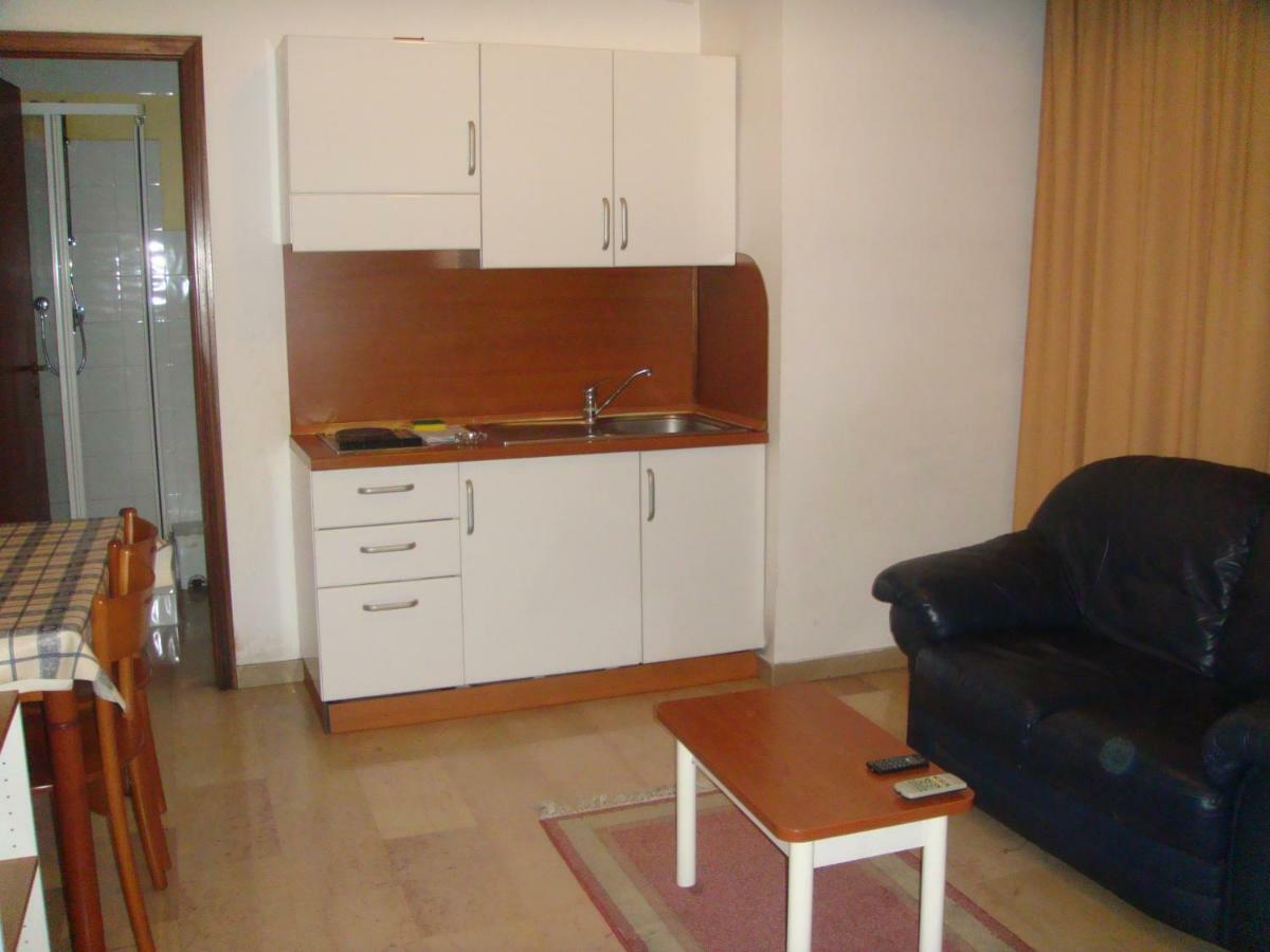 Residence Executive Ancona Bagian luar foto